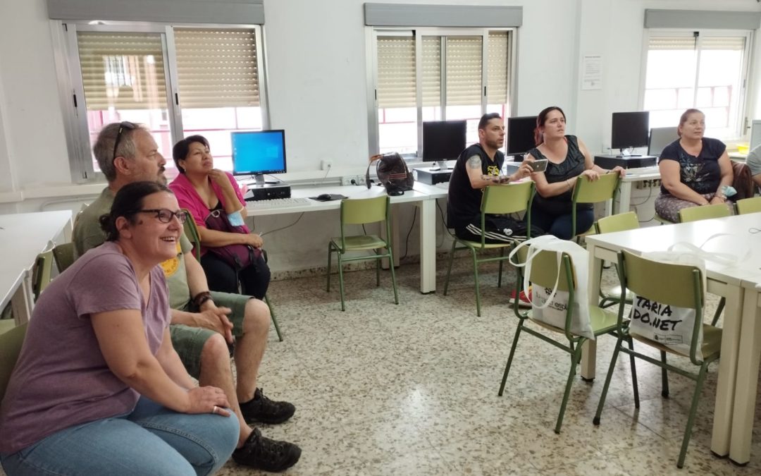 Arrancan los talleres de #JovenInTech en Villaverde