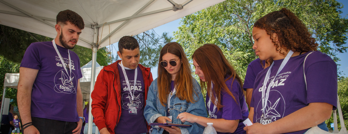 Plataforma Red Conecta presenta el “Documento de posicionamiento sobre uso crítico de dispositivos digitales entre la infancia y la juventud: una llamada a la corresponsabilidad y protección de derechos”.