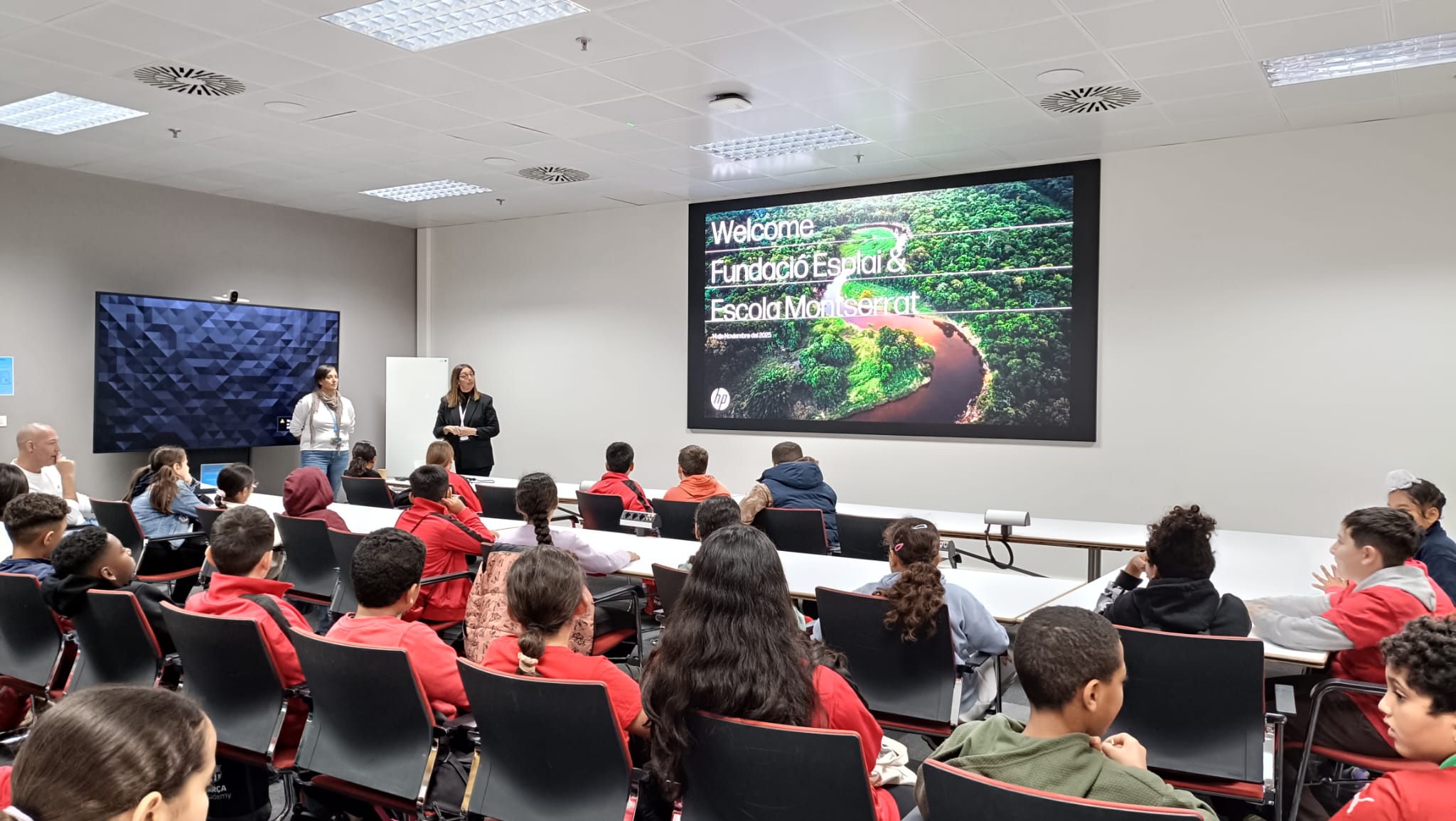 Acercando la tecnología a la infancia: visita escolar a HP para inspirar vocaciones STEM