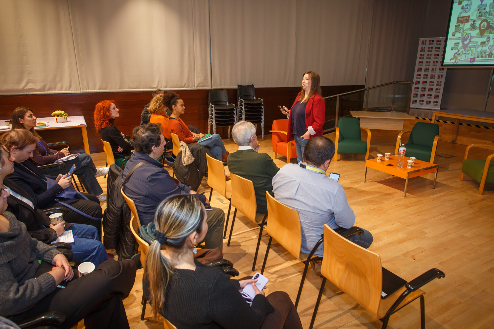 Infancia y juventud con criterio propio: construimos ciudadanía digital crítica