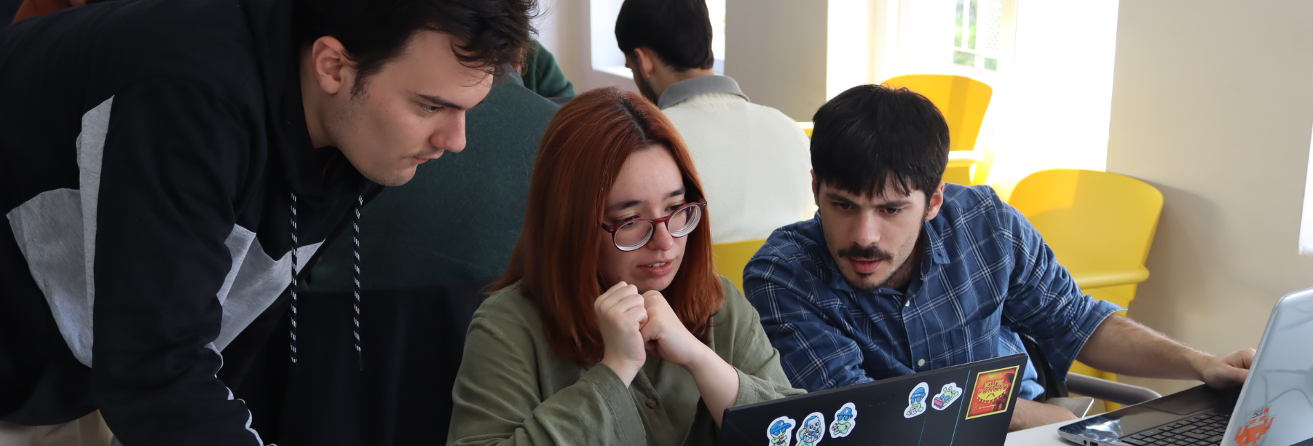 Impulsa tu futuro en tecnología con los cursos de programación 2026 en Málaga