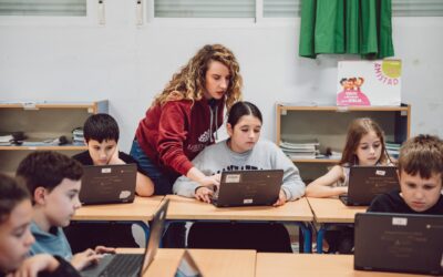Infancia y entornos digitales:    más capacitación, más acompañamiento, valores y sentido criterio
