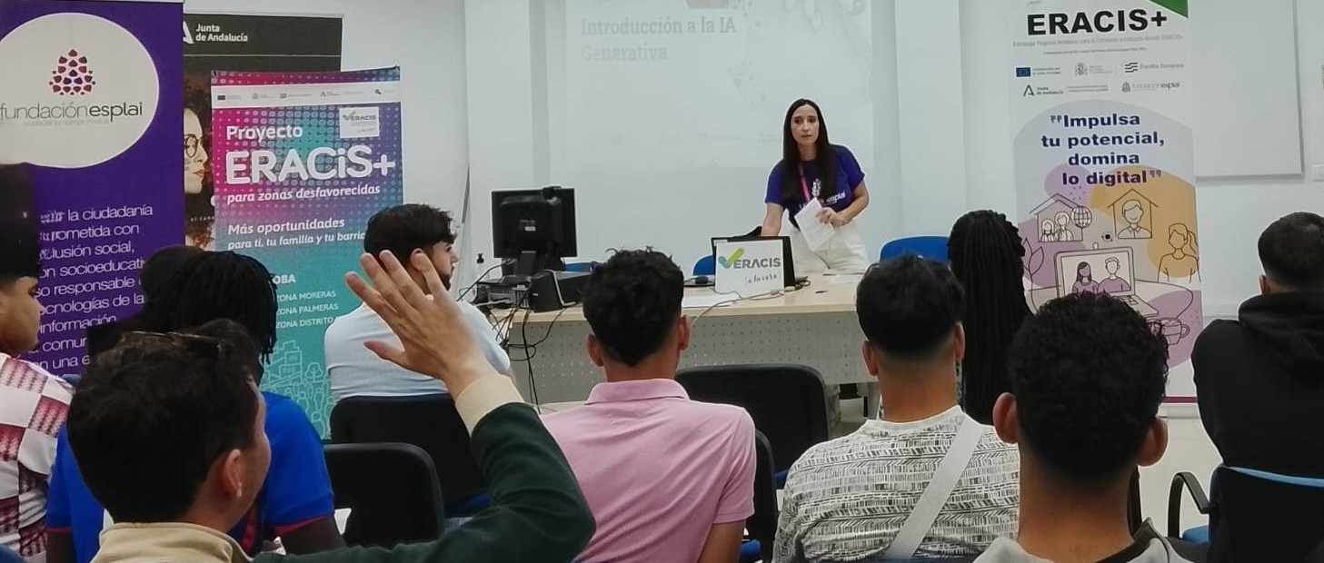 Acercamos las competencias digitales en la Feria de Empleo de Noroeste-Moreras de Córdoba